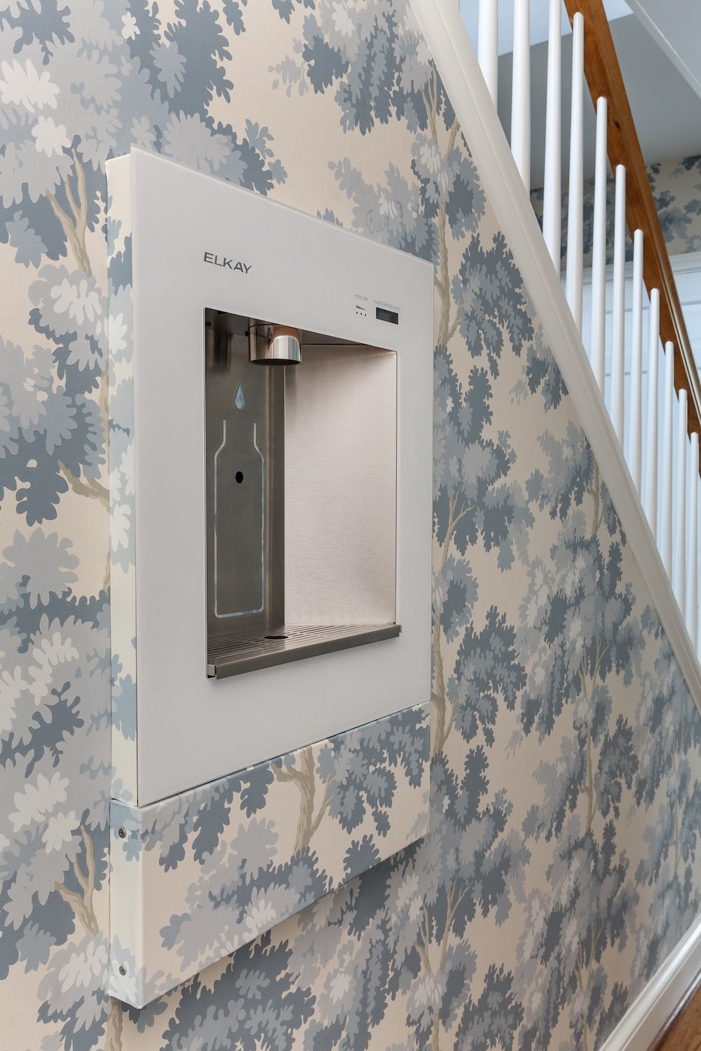 water dispenser 