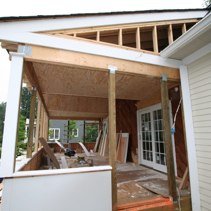 Gibson Island Screened Porch During 800x800