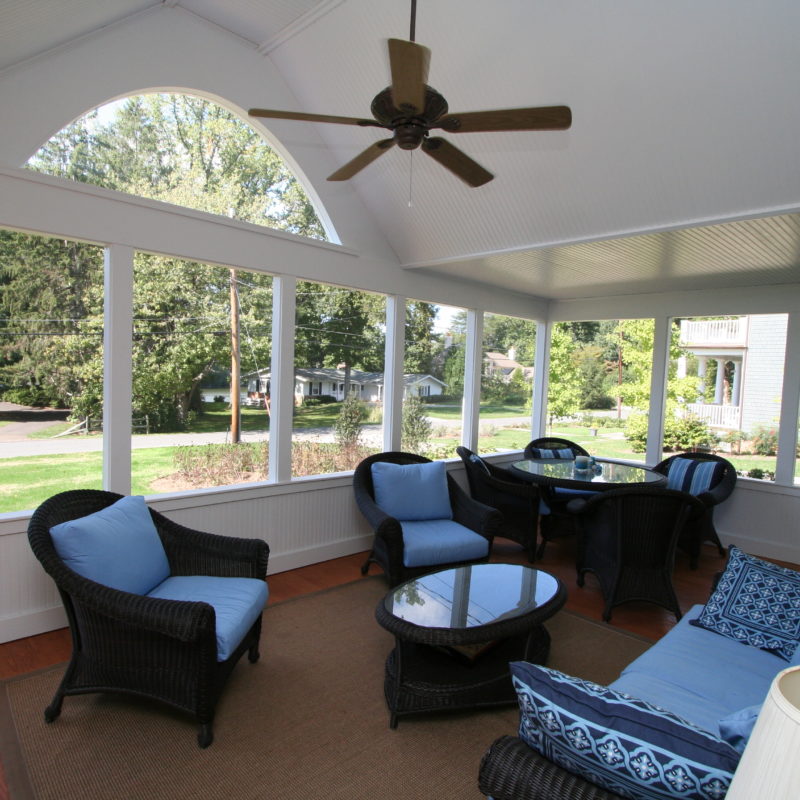 Gibson Island Screened Porch Interior 800x800