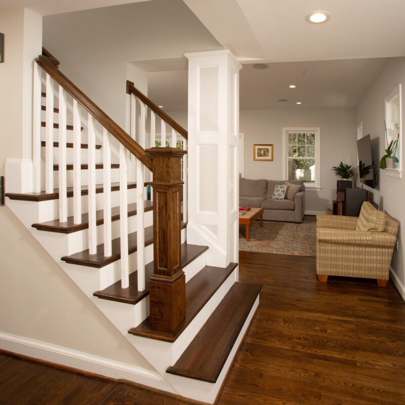 Glenbrook_Stair_Fam_10-14-20_305-800x800