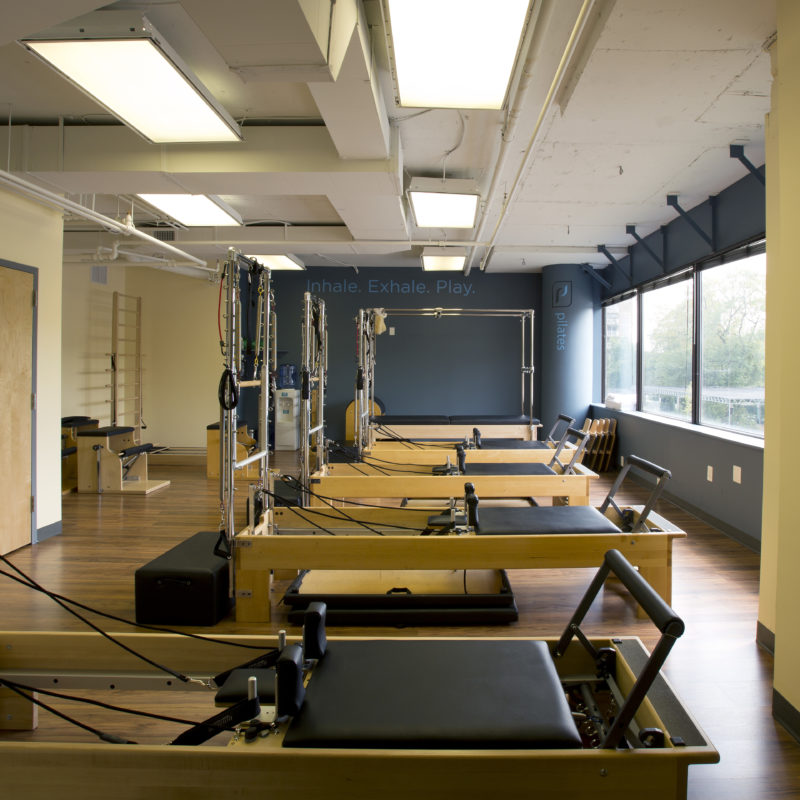 Pulse_Pilates_wall_74-800x800